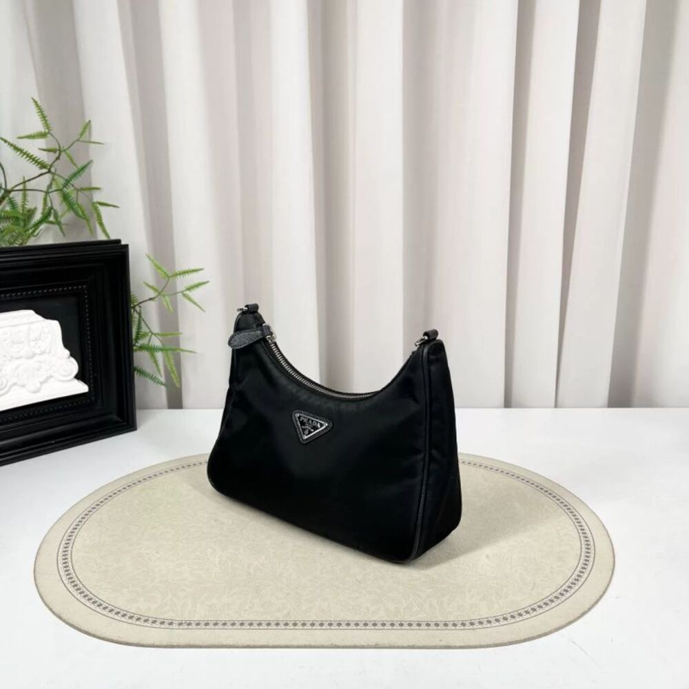 Prada Women Pre-Loved Bag Very Good Condition